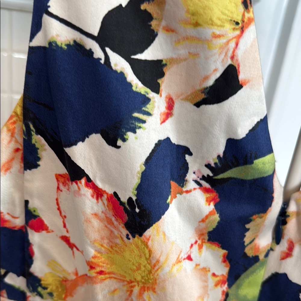 J. Crew Floral  Sleeveless A-Line Pkeated‎ and pocketed dress- worn 2times. - Picture 6 of 7